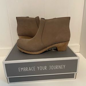 Dansko Maria Boot